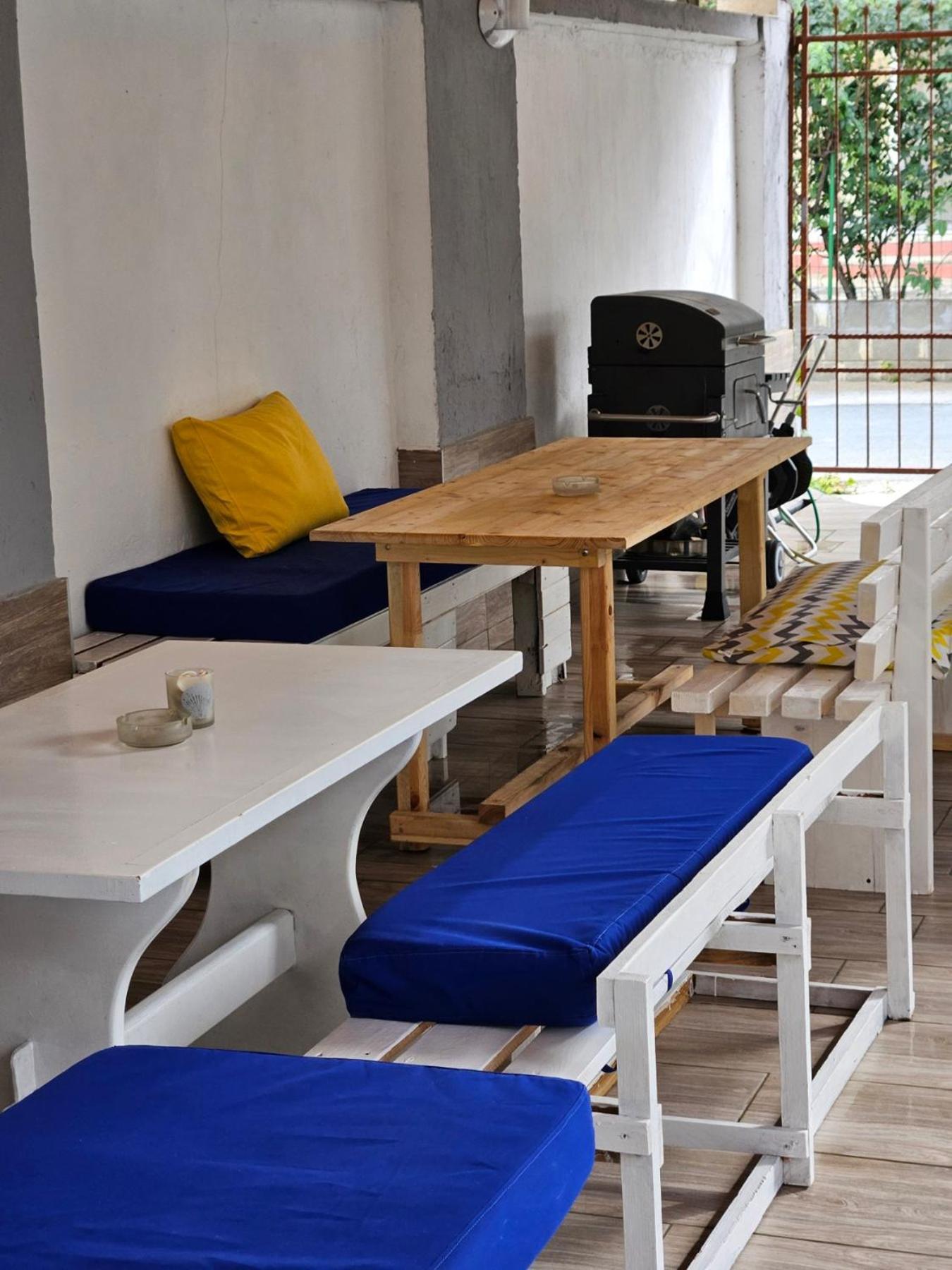 רבדה Guest House Petrovi מראה חיצוני תמונה