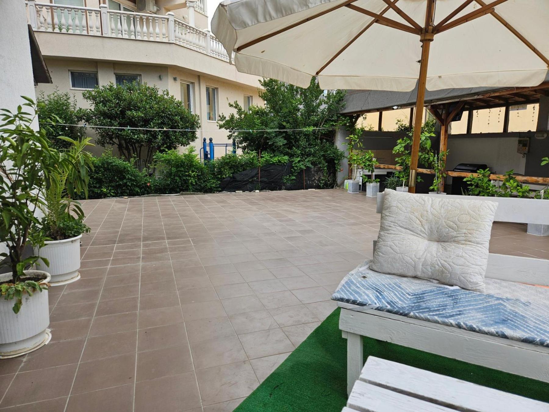 רבדה Guest House Petrovi מראה חיצוני תמונה